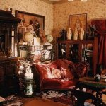необычный декор гостиной в викторианском стиле